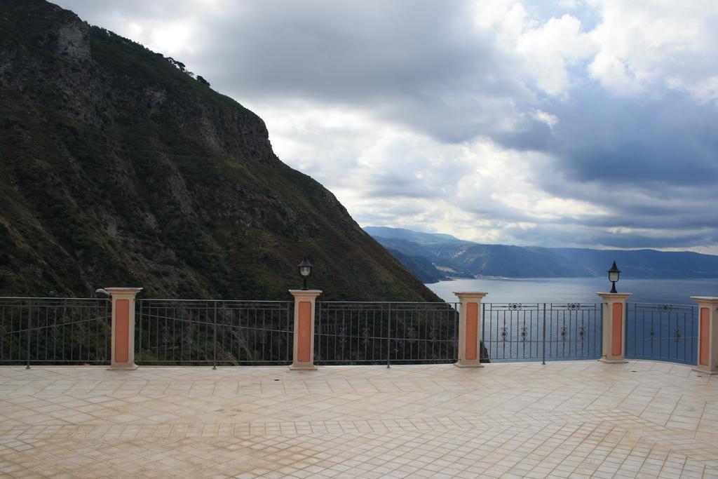 La Marinella Apartment Palmi Exterior photo