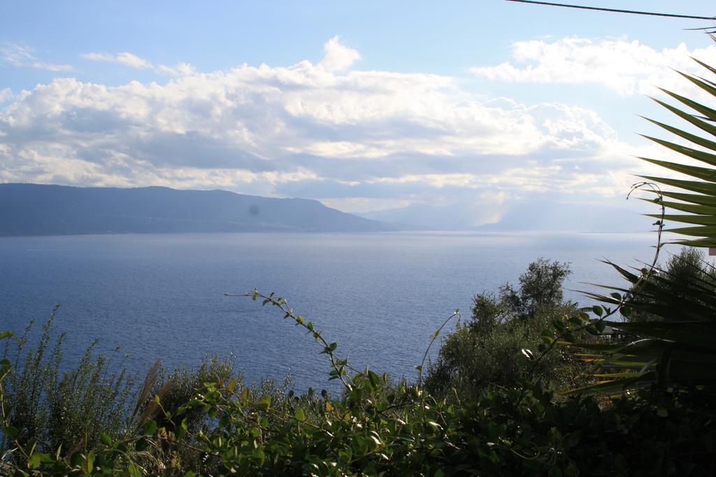 La Marinella Apartment Palmi Exterior photo